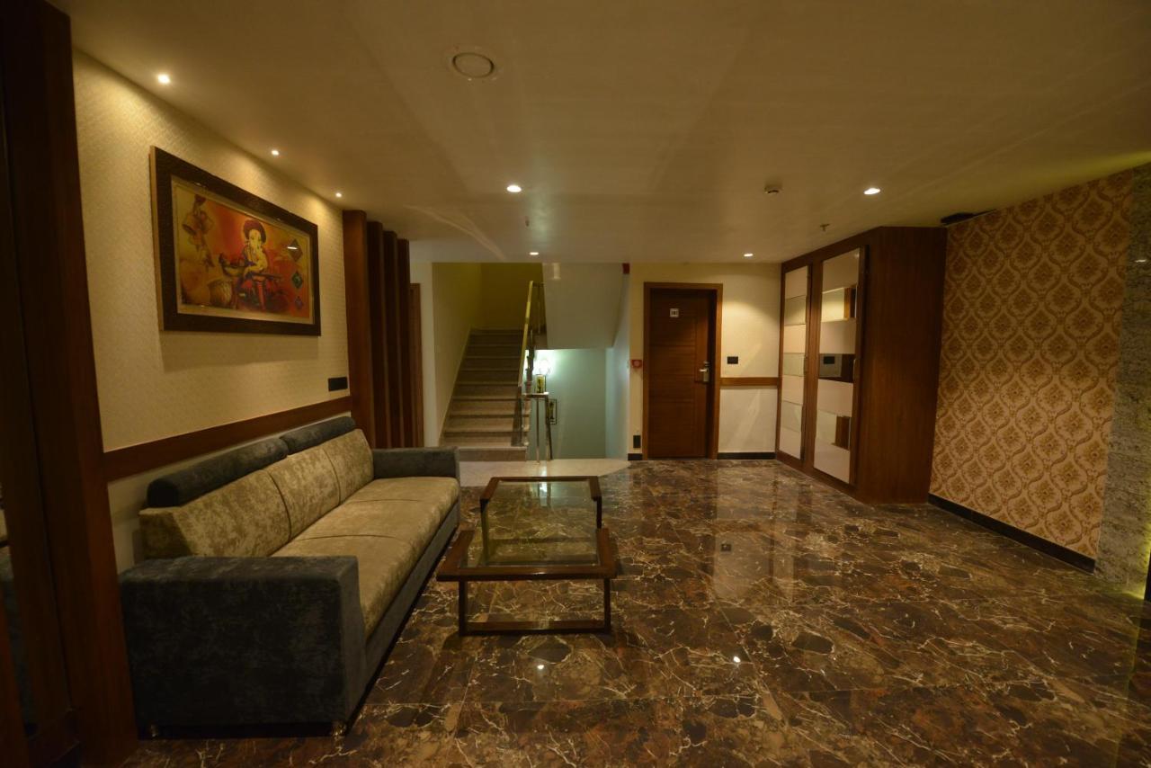 Hotel Rr 62-Jaipur City Centre Hotel Eksteriør billede